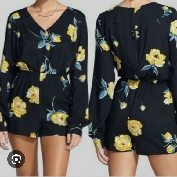 Volcom long sleeve floral romper - Picture 4 of 7